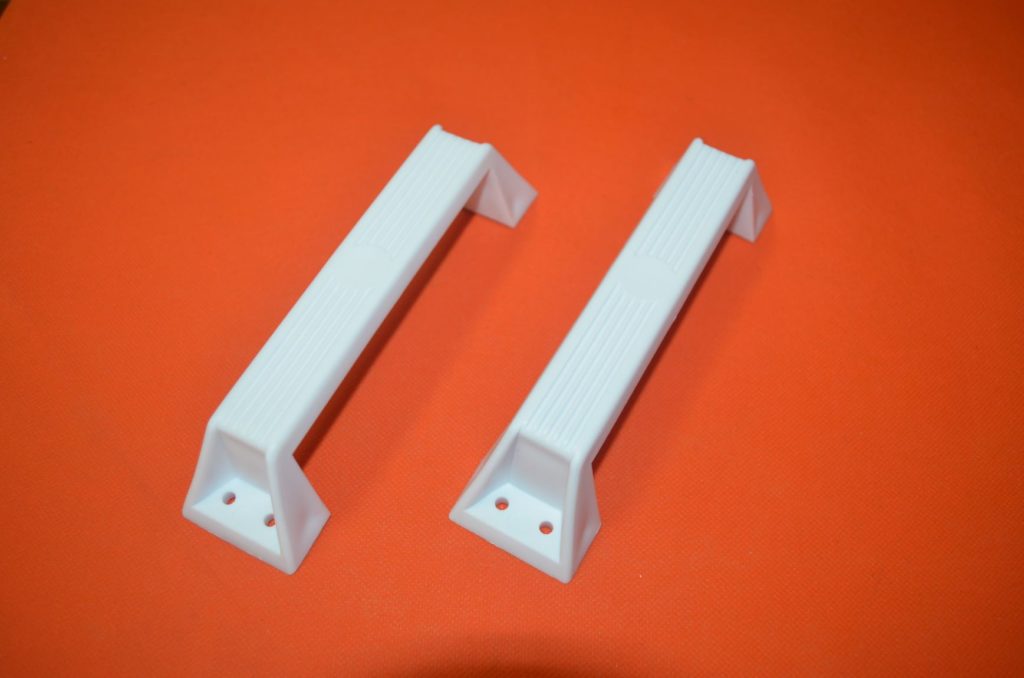 Plastic Grab Handles White Caramart Caravans & Trailers