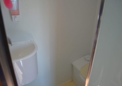 & toilet combo